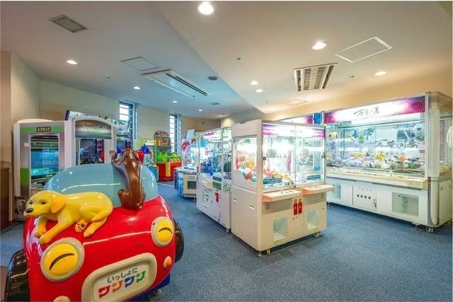 【親子での来館でお得！】はだの・湯河原温泉 万葉の湯 入館チケットの写真