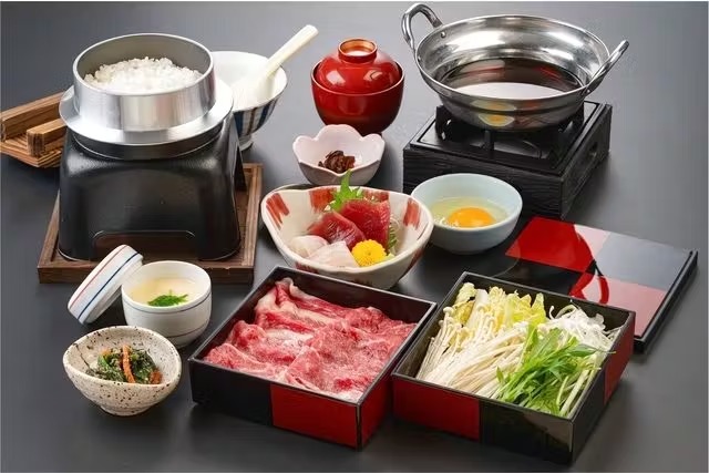 【親子での来館でお得！】はだの・湯河原温泉 万葉の湯 入館チケットの写真