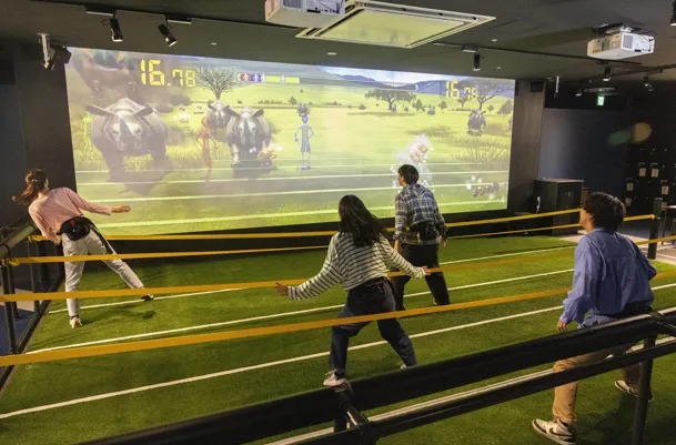 【ヨケキル】

スクリーン上の迫りくる猛獣にぶつからないよう左右に動いて身をかわし、避けまくるアクティビティ