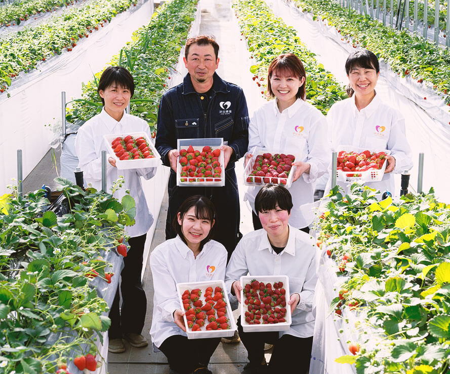 【30分食べ放題】＼東京から車で1時間・インター5分／7種類いちご狩りの写真