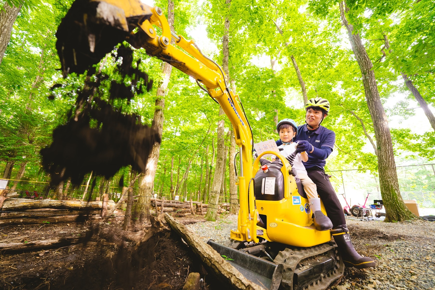 【"跨りタイプ"パワーショベル30分】小さな子どもOK♪本物の「はたらく車」に乗ろう！の写真