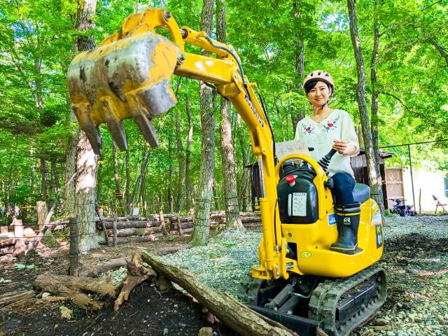 【"跨りタイプ"パワーショベル30分】小さな子どもOK♪本物の「はたらく車」に乗ろう！の写真