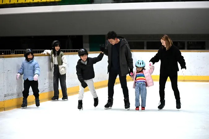 【いこーよ限定割引】スケートリンク利用券の写真