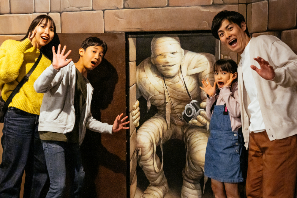 【200円割引／３館共通引換券】3館全てに入館可能、お得な割引共通券の写真