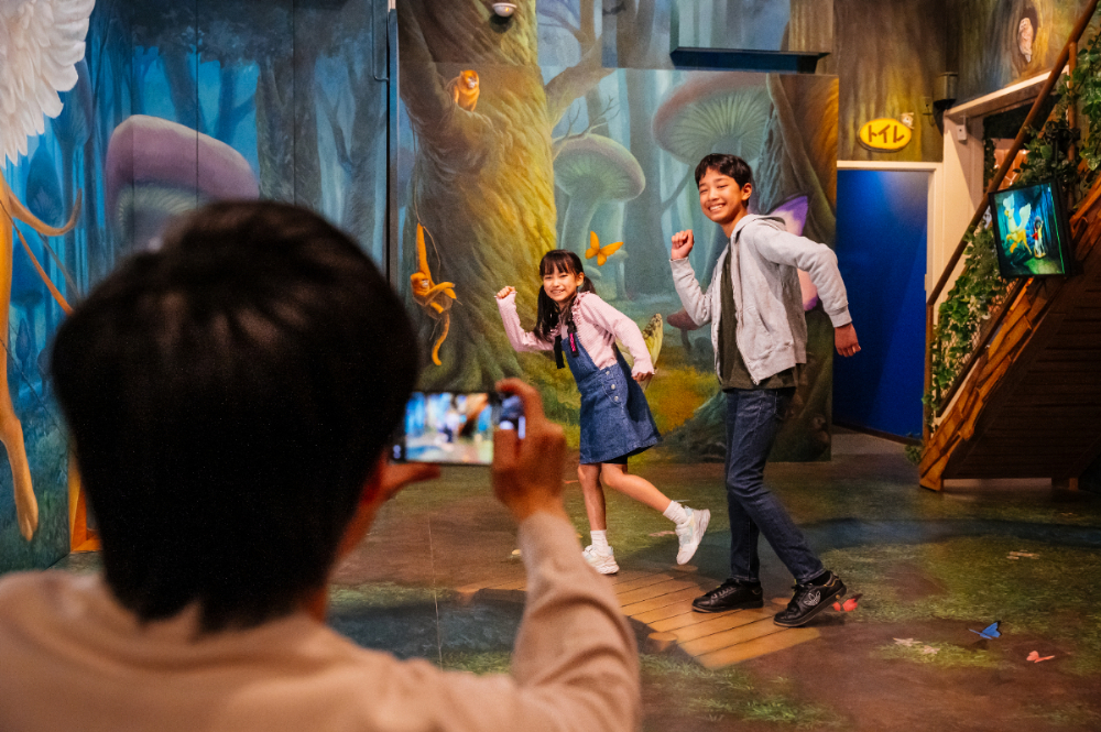 【200円割引／３館共通引換券】3館全てに入館可能、お得な割引共通券の写真