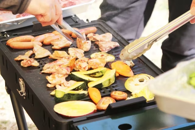 ＜手ぶらBBQ付き＞【群馬・みなかみ・ラフティング】大迫力の利根川で川遊び！はしゃいだ後のご飯は格別の写真