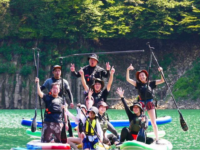 【赤谷湖/半日ツアー】レイクSUPツアー　個性豊かなガイドが"楽しい"を共有します♪の写真