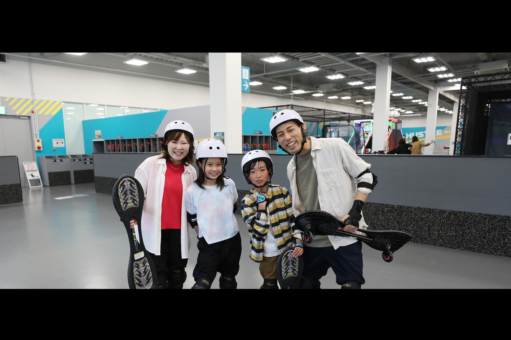 【土日祝・ハイシーズン・200円割引】JOYPOLIS SPORTS　120分遊び放題チケットの写真