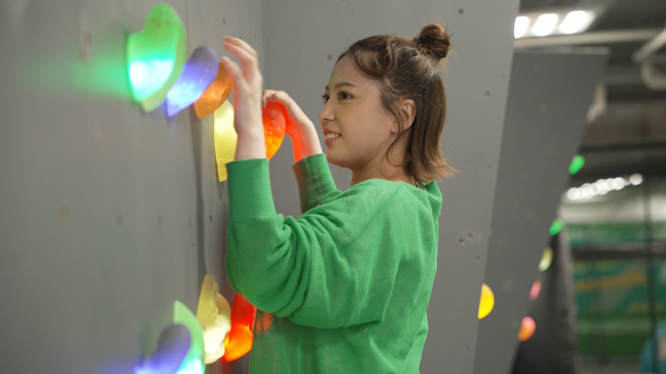 【学割 料金半額！】JOYPOLIS SPORTS　120分遊び放題チケット【平日限定】の写真