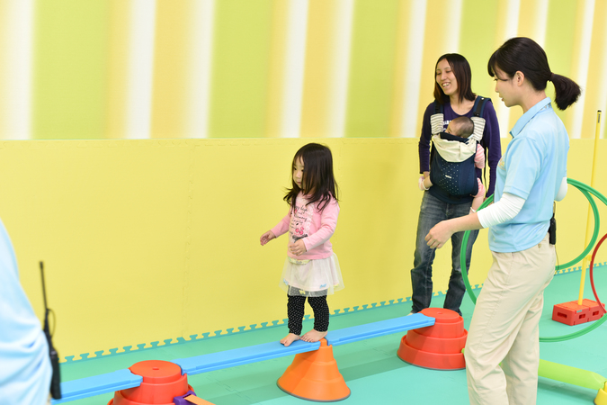 【平日券：初回利用限定】ピュアキッズ入間 大型室内公園 1日遊び放題フリーチケットの写真