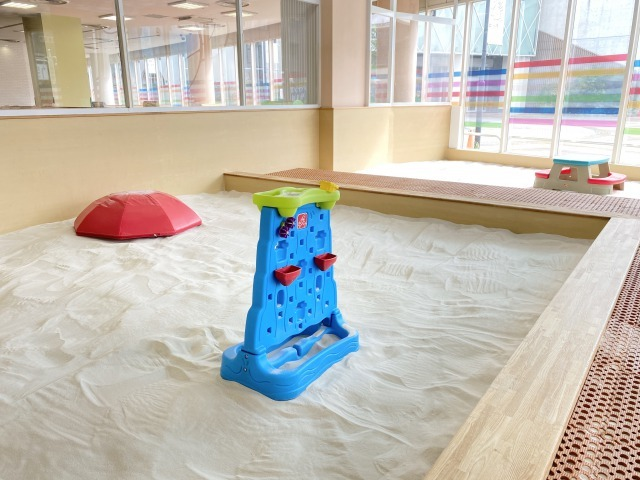 【平日限定/初回利用限定】ピュアキッズ伏見桃山 大型室内公園 1日遊び放題フリーチケットの写真