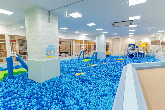 【休日券：ピュアキッズ既存会員用】ピュアキッズ名取 大型室内公園 1日遊び放題フリーチケットの写真