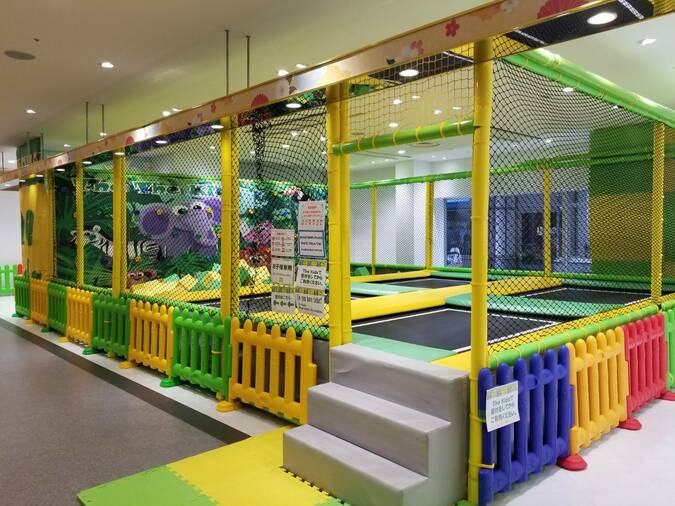 ★100円割引★【土日祝1日パック】子供の室内遊び場「ジャングルキッズ イオンモール高松店」の写真