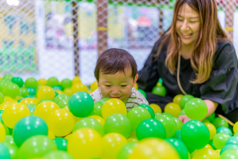★最大100円割引★【平日券】平日1日遊び放題 ザキッズ CiiNA CiiNA屯田店の写真