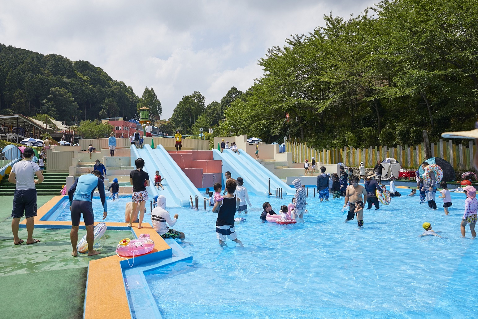 【100円引き！】＼2歳以下無料／入場+フリーパス（のりもの乗り放題）の写真