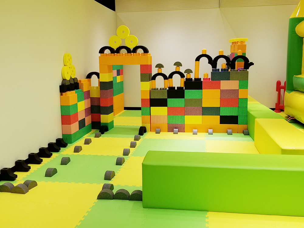 ★100円割引★【平日券】平日1日遊び放題　ザキッズ イオンフードスタイル摂津富田店の写真